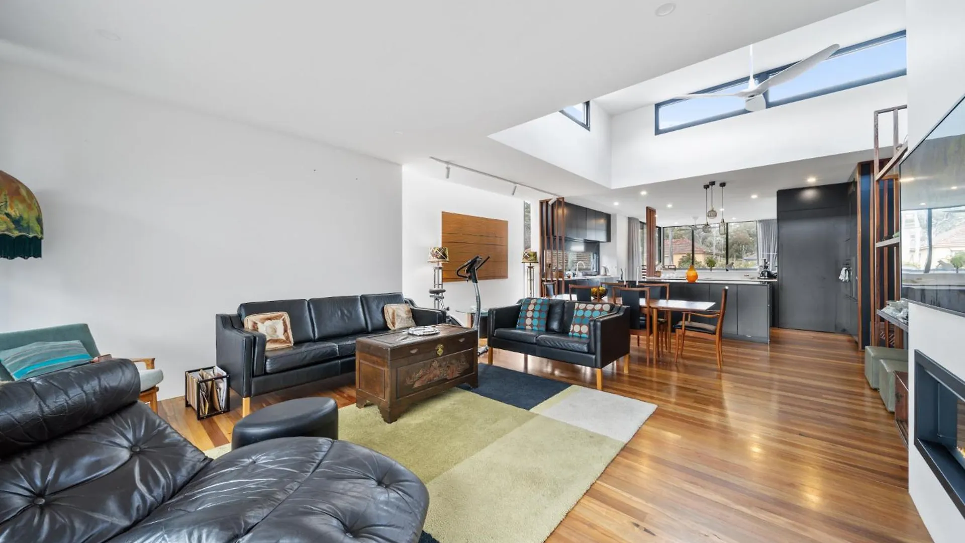 Luxurious 2-Bed Pool, Lift, Alfresco Dining Villa Canberra 0*,  Australia